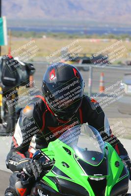 media/Sep-25-2023-Moto Forza (Mon) [[81ffa65e0a]]/Around the Pits/